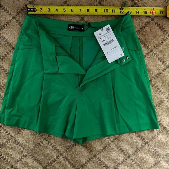 Zara emerald green satin shorts NWT S - Picture 5 of 9